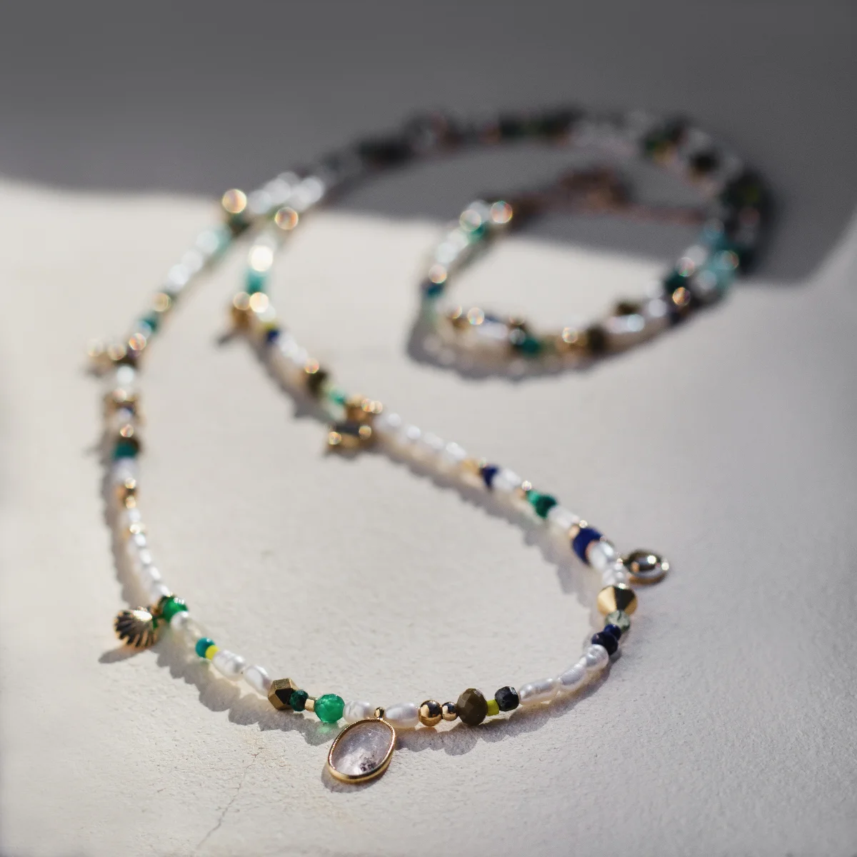 Sautoir Zazie - Perles de culture & Pierres – Image 4