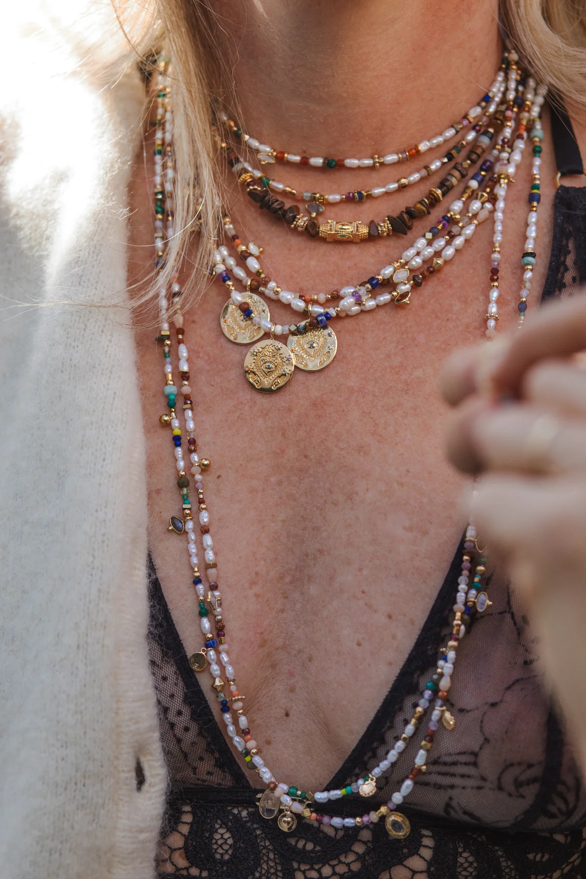 Sautoir Zazie - Perles de culture & Pierres – Image 3