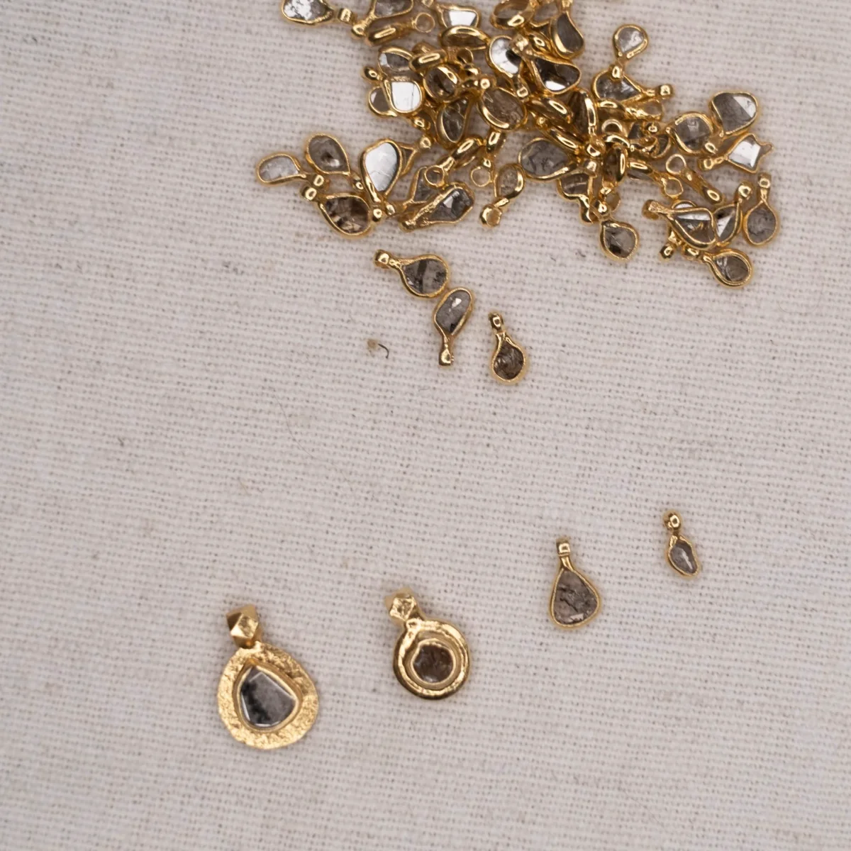 Sautoir Zazie - Perles de culture & Pierres – Image 6